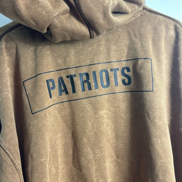 Worn once- NFL Brown Hoodie with Black Logo - Picture 8 of 13